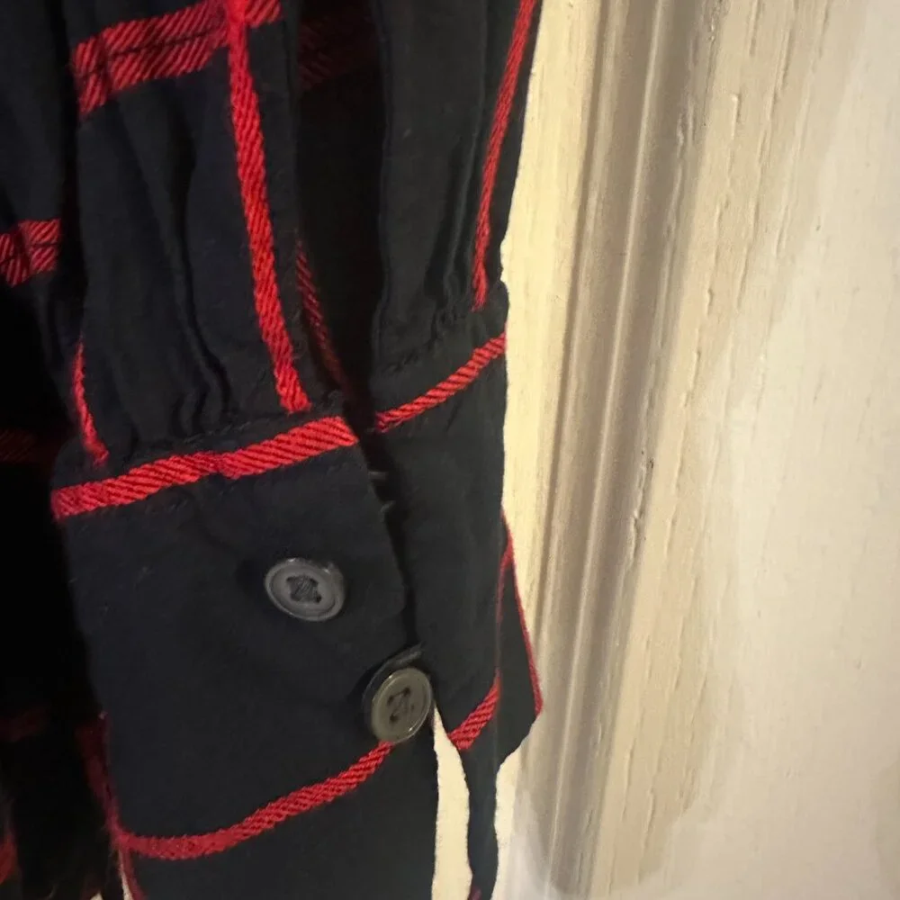 ❤️ LOFT Black & Red Windowpane Plaid Button-Down Blouse | Size L - Picture 2 of 4